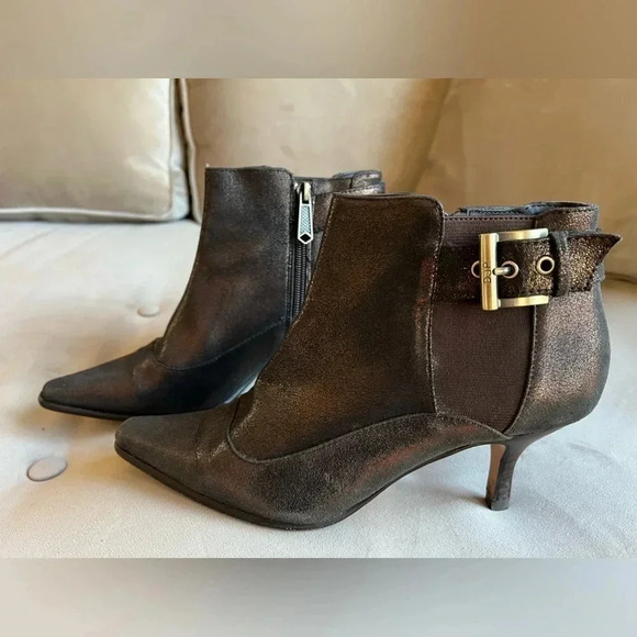 Donald J Pliner LONGA metallic bronze booties - Sz 7 Med - Picture 6 of 7